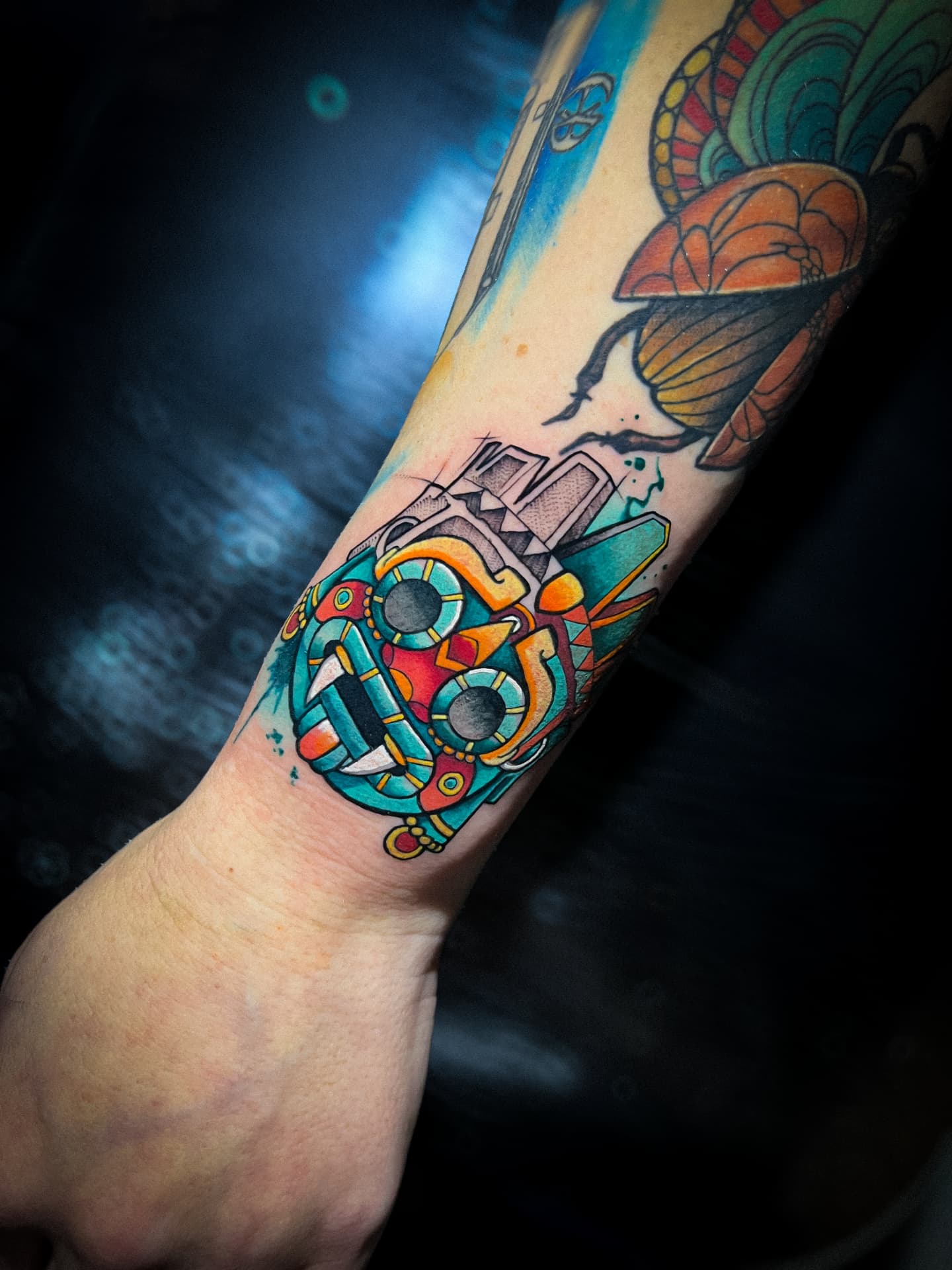 Tatuagem new school colorida