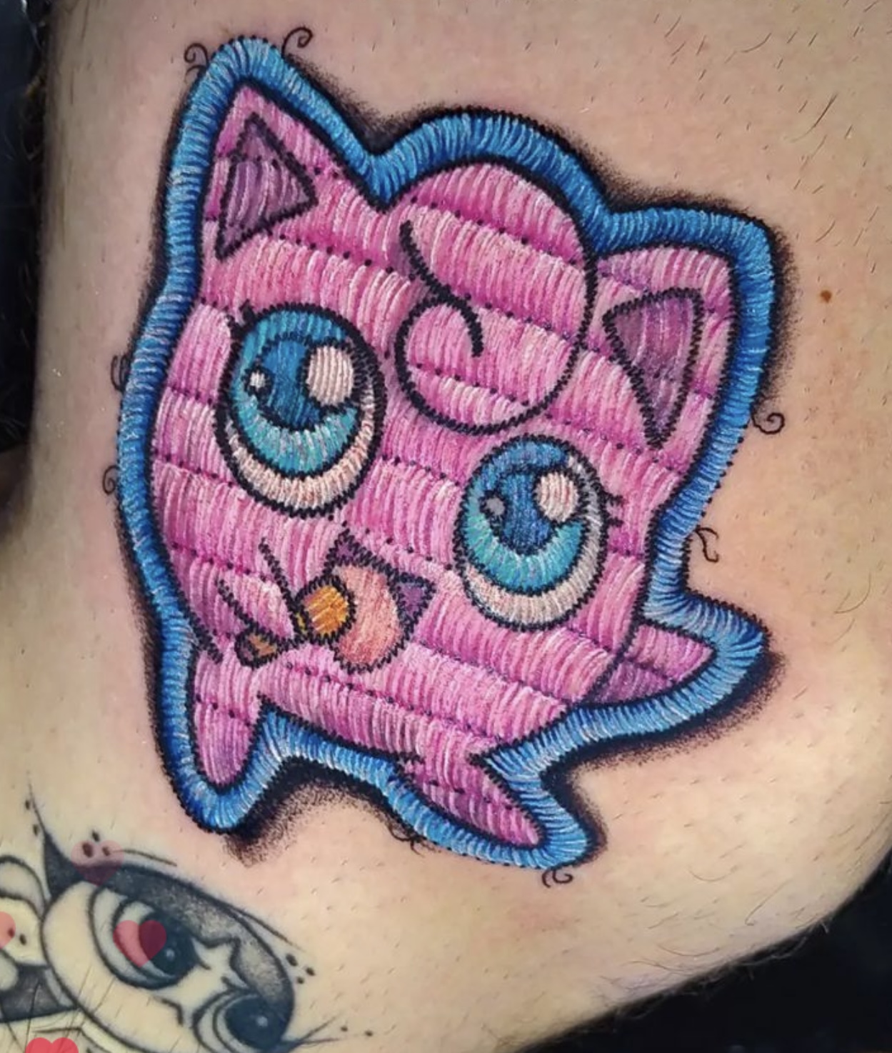 Tatuagem patch colorida do Jigglypuff