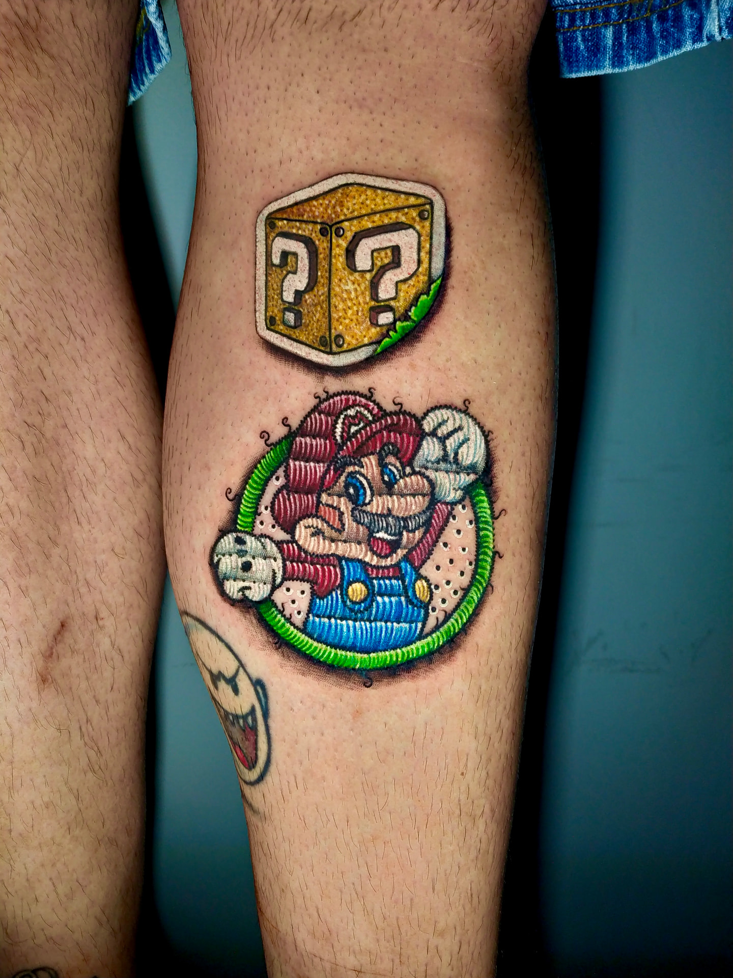 Tatuagem patch colorida do Mario